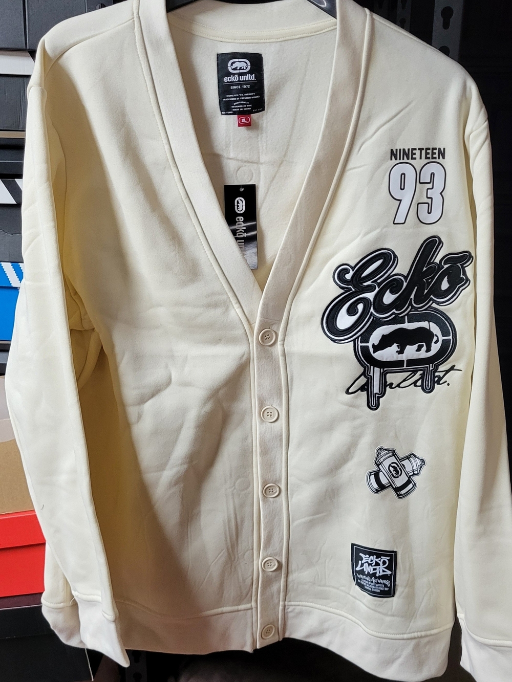*NEW* Ecko Unlimited Cardigan Button-Up White Embroidered Soft Size XL with Tags